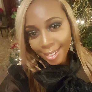 Meet your Posher, Keisha